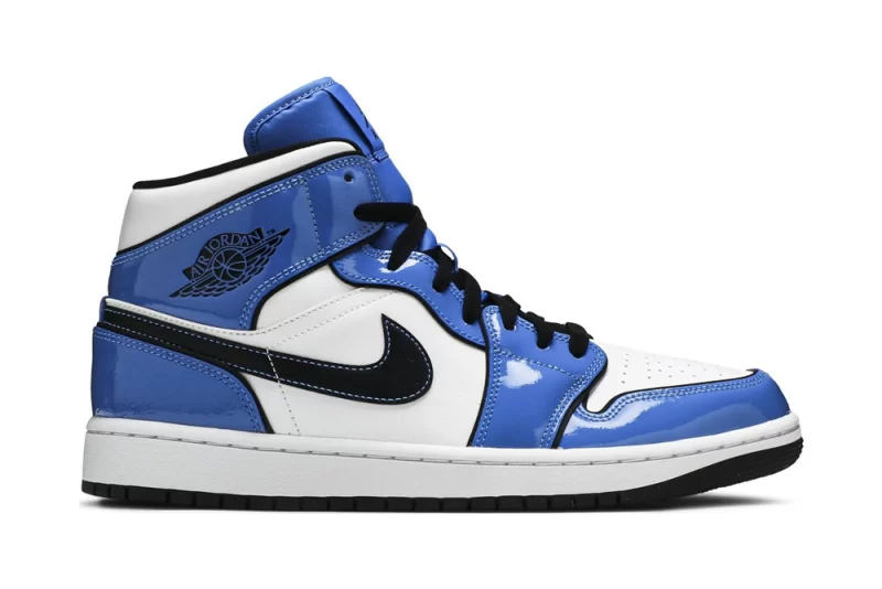 Air Jordan 1 Mid SE Signal Blue Reps