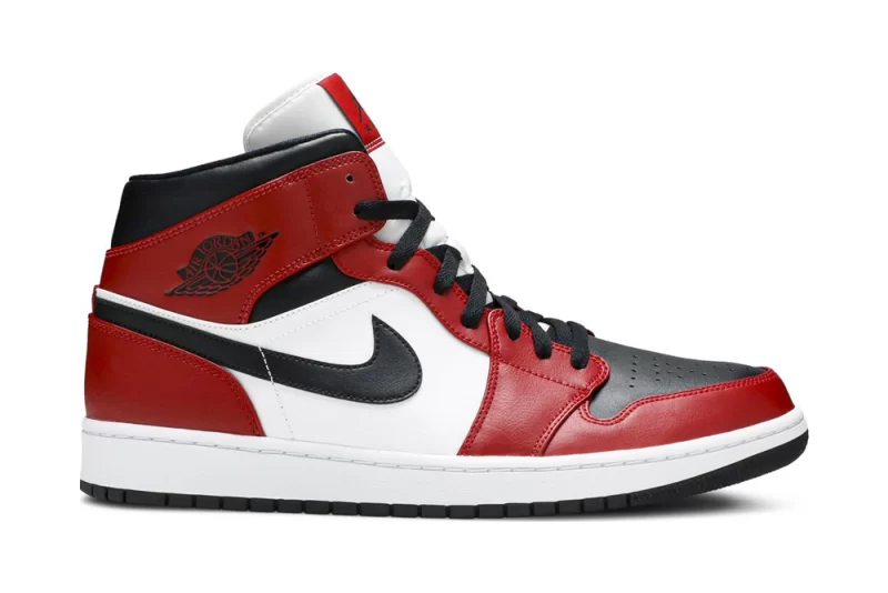 Air Jordan 1 Mid Chicago Black Toe Reps