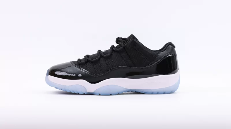 Air Jordan 11 Retro Low Space Jam Reps-03