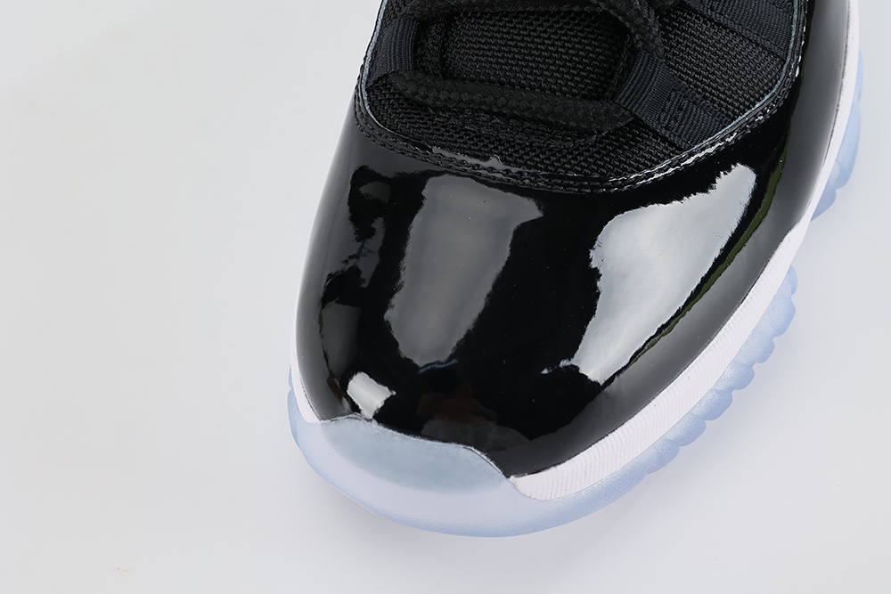 Air Jordan 11 Retro Space Jam 2016 Reps-03