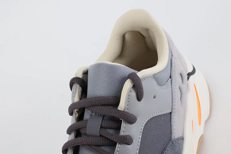 Yeezy Boost 700 Magnet Reps-01