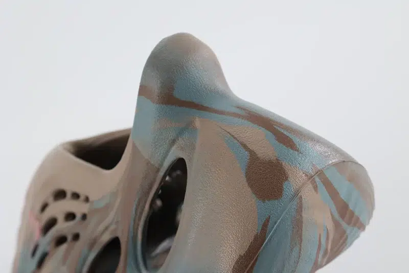 Yeezy Foam Runner MX Sand Grey Reps-03