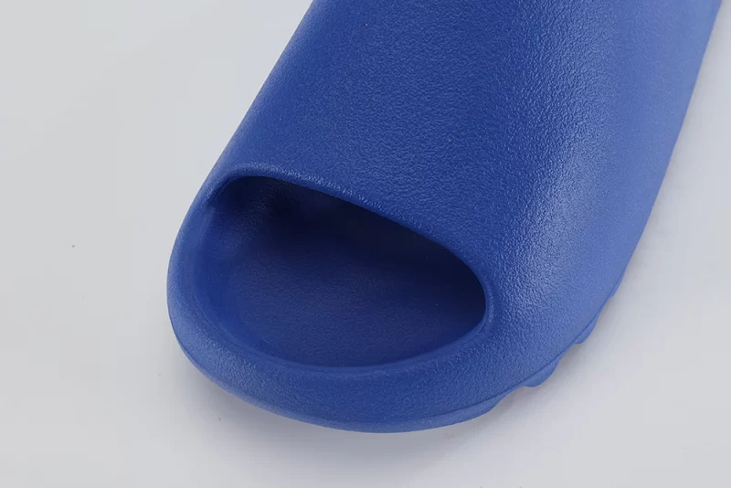 Yeezy Slides Azure Reps-04
