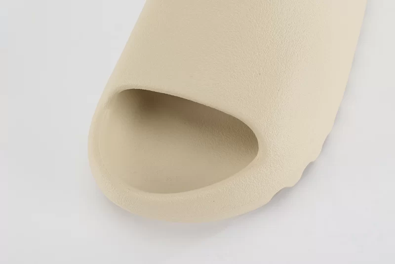 Yeezy Slides Bone Reps-03
