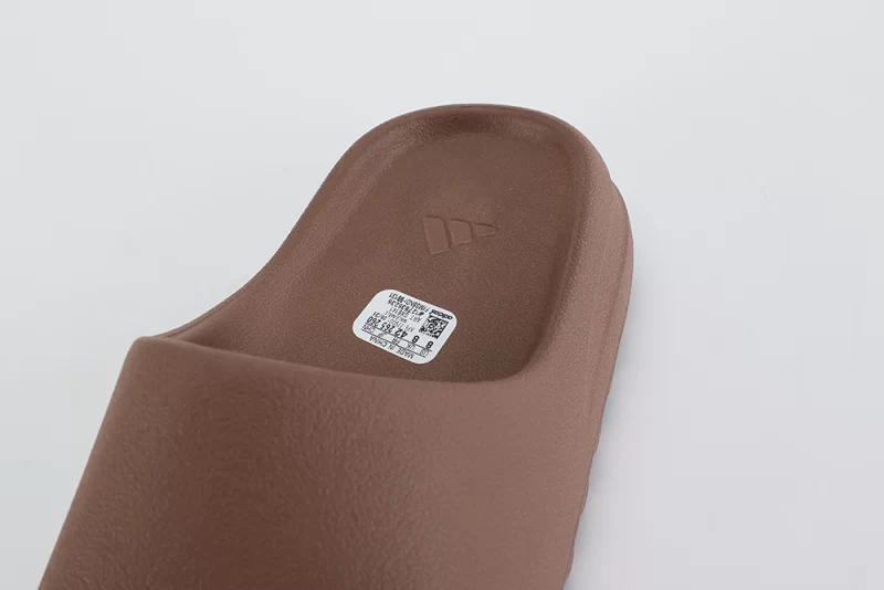 Yeezy Slides Soot Reps-02