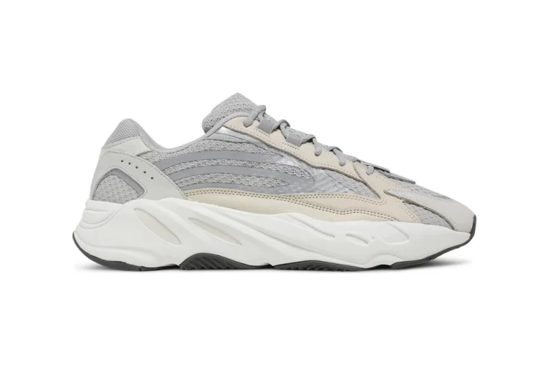 Yeezy Boost 700 V2 Cream Reps