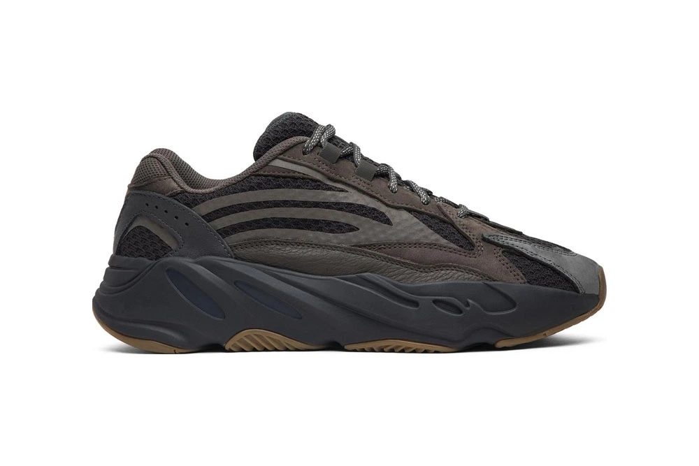 Yeezy Boost 700 V2 Geode Reps