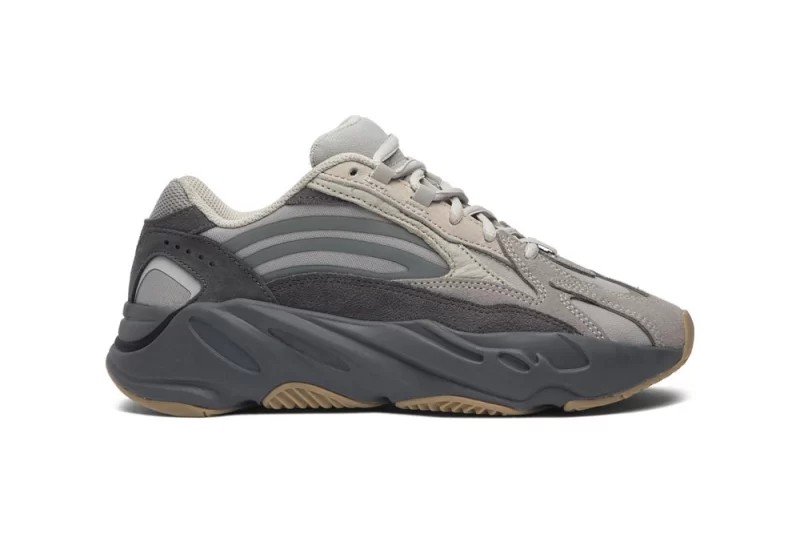 Yeezy Boost 700 V2 Tephra Reps