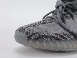 yeezy-boost-350-v2-beluga-2.0-replica-4.webp