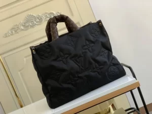 Louis Vuitton Onthego GM Nylon Monogram Pilow Giant Black M59007 Reps Tote