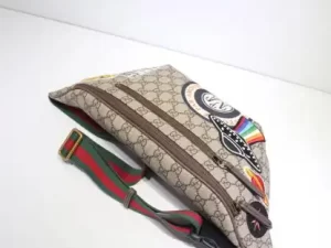 32443827-E8E5-3A6B-6D5D-9B32B1CE4EA7