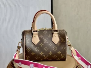 Louis Vuitton Reps Bags Speedy Bandouliere 20 M45948